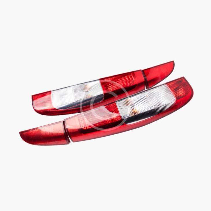 Aftermarket tail lights - Imagen 3